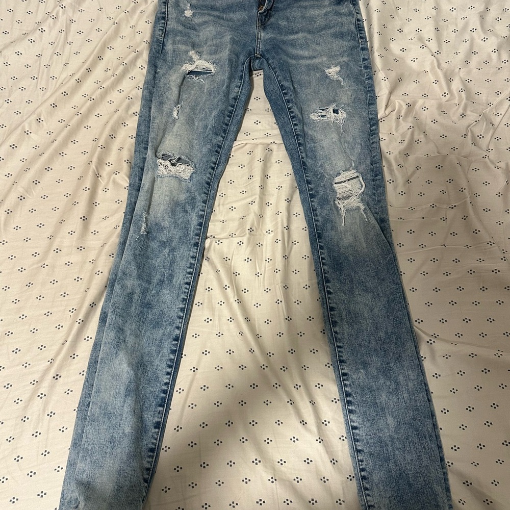 American Eagle ripped stacked skinny jeans